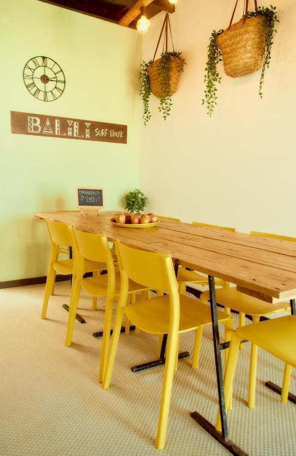 Hotel Balili Surf House Baleal Exterior foto