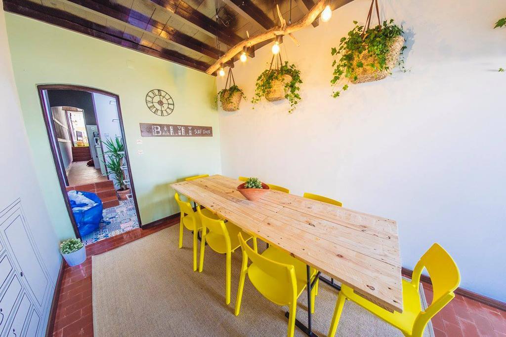 Hotel Balili Surf House Baleal Exterior foto