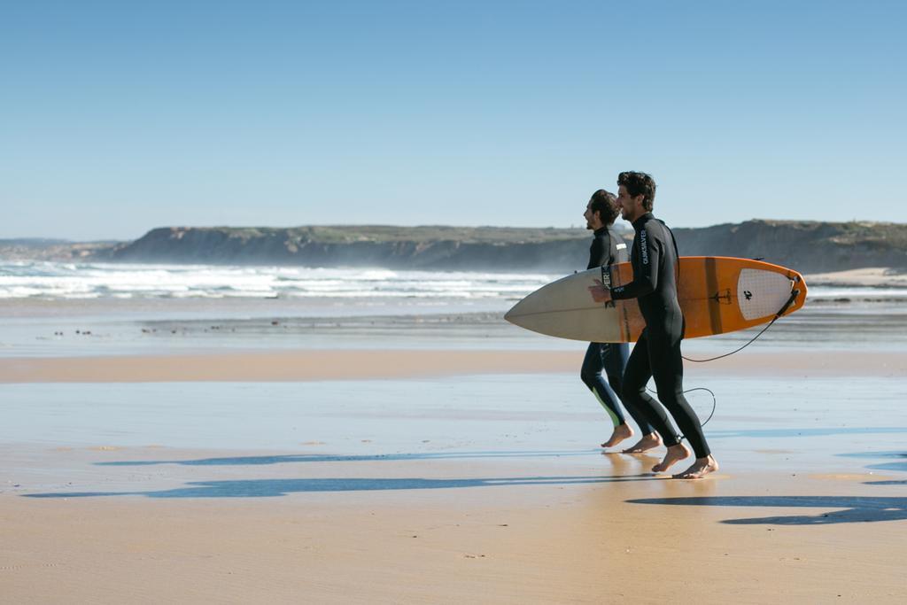 Hotel Balili Surf House Baleal Exterior foto